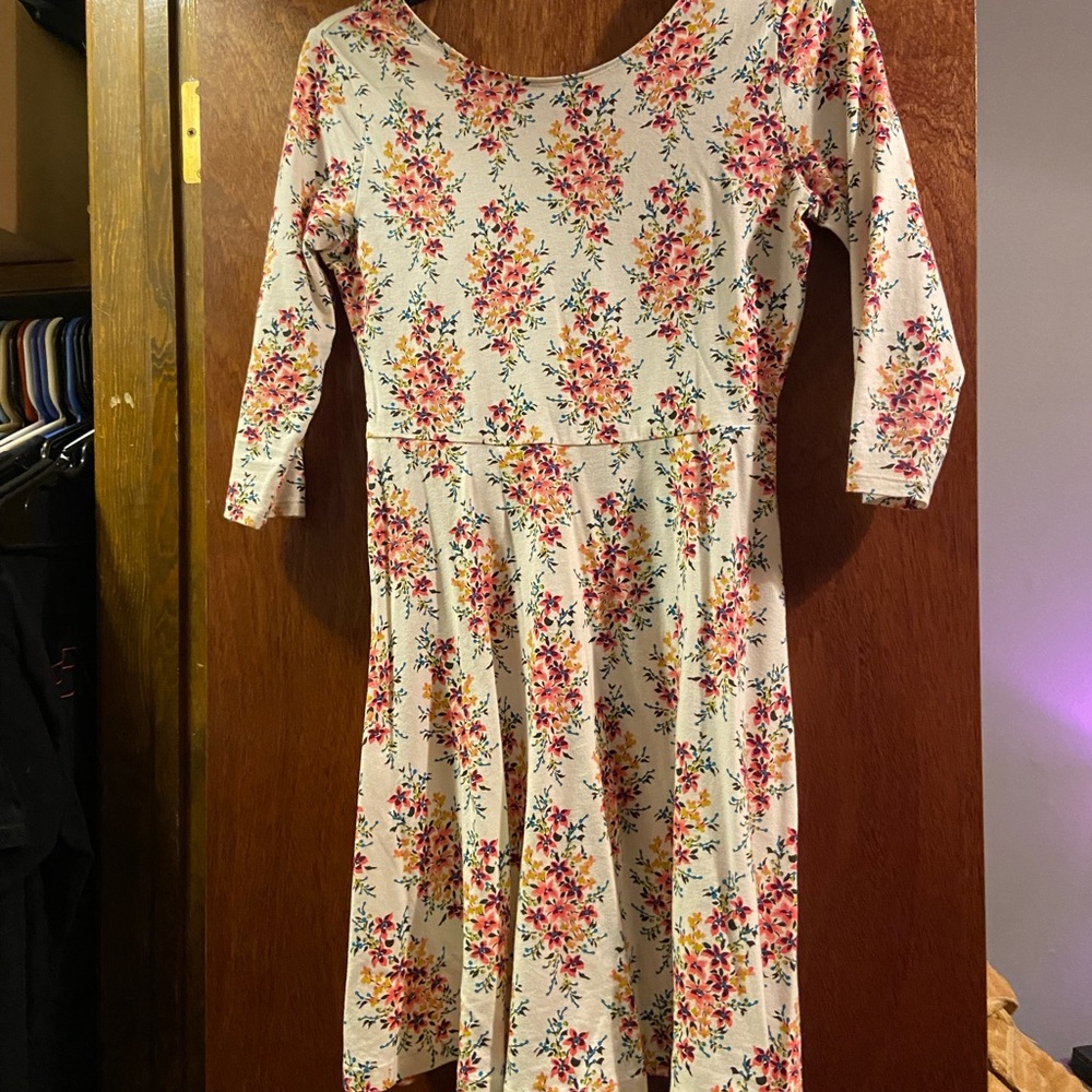 Girls floral wide neck knee length dress